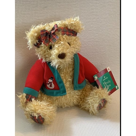 HALLMARK 11” SITTING  MERRILY HOLIDAY BEAR NWT - Picture 10 of 10